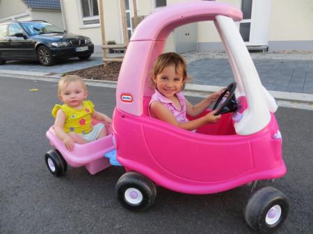 Amelie's cousin Lauren takes her for a ride in Weiden.