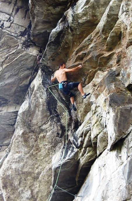 Attempting Charlie in June 2014.