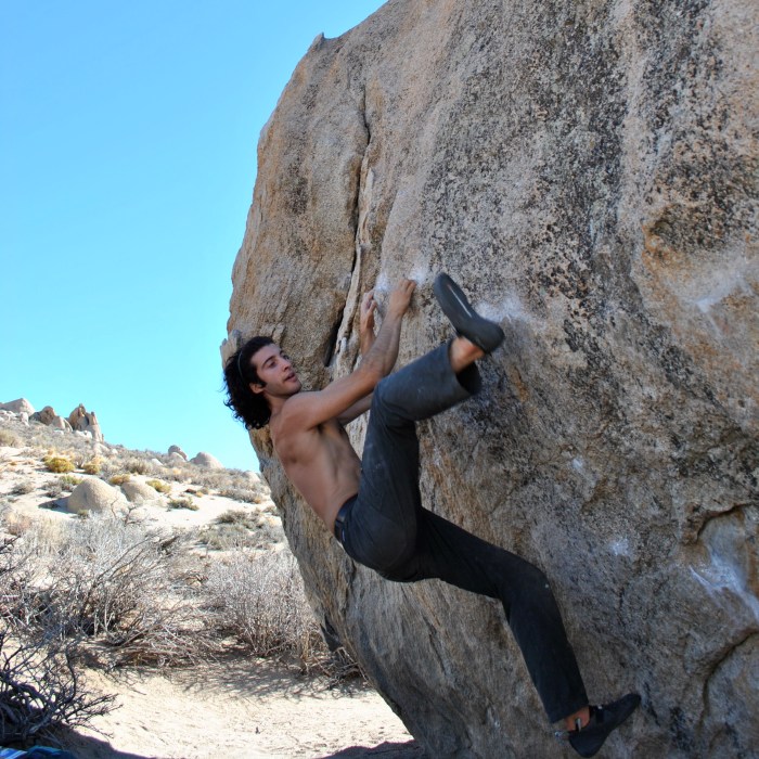 3_phil bouldering1